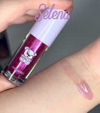 Load image into Gallery viewer, Selena
